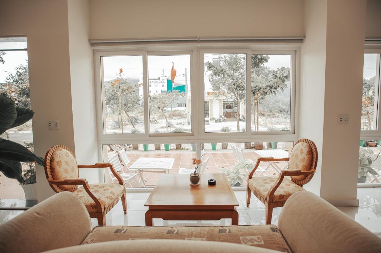 Conson Hotel Chi Khu Co Ong Εξωτερικό φωτογραφία