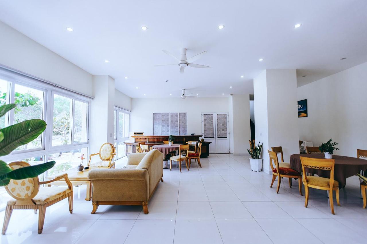 Conson Hotel Chi Khu Co Ong Εξωτερικό φωτογραφία