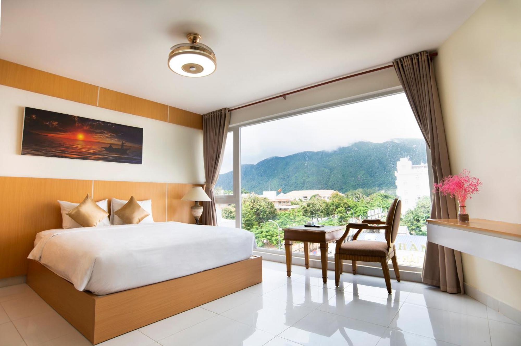 Conson Hotel Chi Khu Co Ong Εξωτερικό φωτογραφία