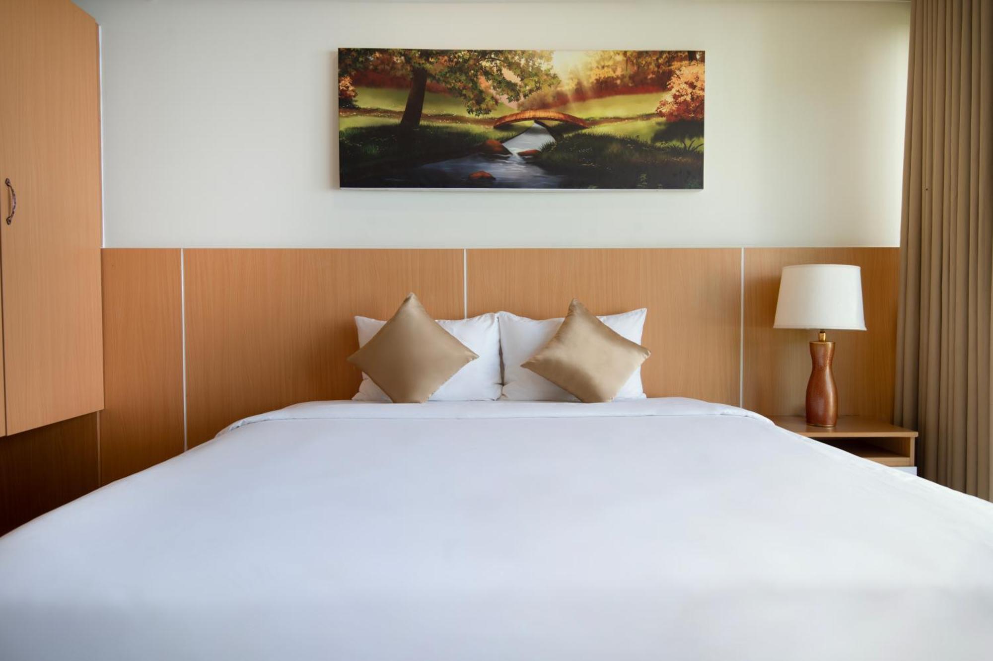 Conson Hotel Chi Khu Co Ong Εξωτερικό φωτογραφία